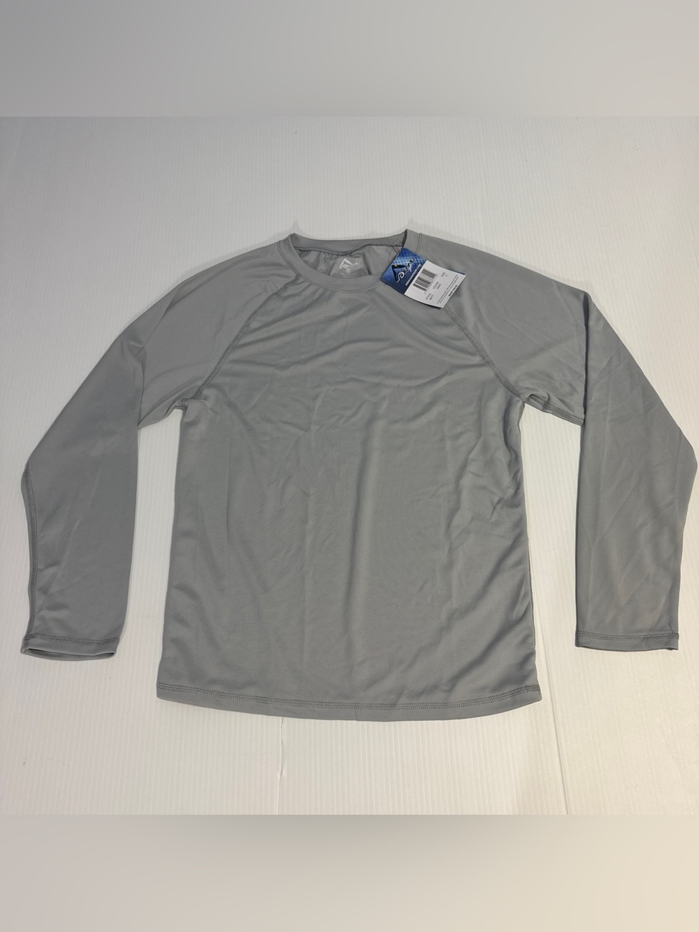 NWT Kanu Surf Gray Long Sleeve Rash Guard Top S UPF 50 Athletic Swim Beach